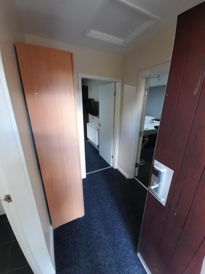 Lymedale Suites Studios & Aparthotel In Newcastle Under Lyme & Stoke Buitenkant foto