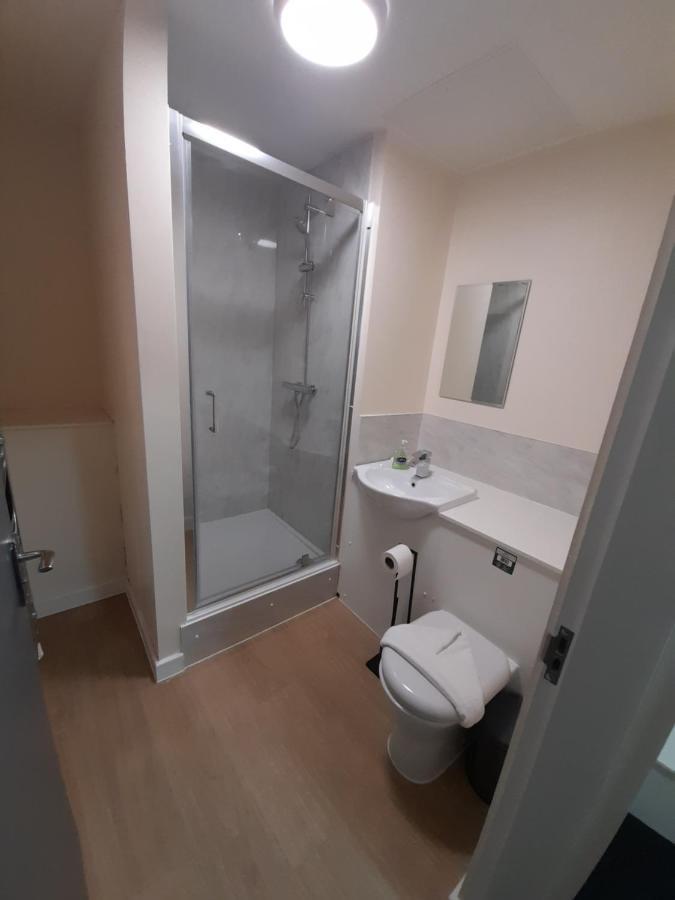 Lymedale Suites Studios & Aparthotel In Newcastle Under Lyme & Stoke Buitenkant foto